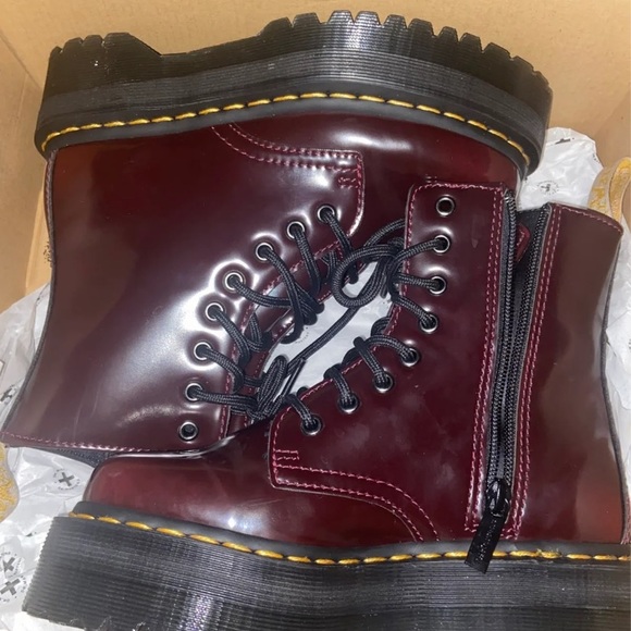 Doc martens - Picture 3 of 9